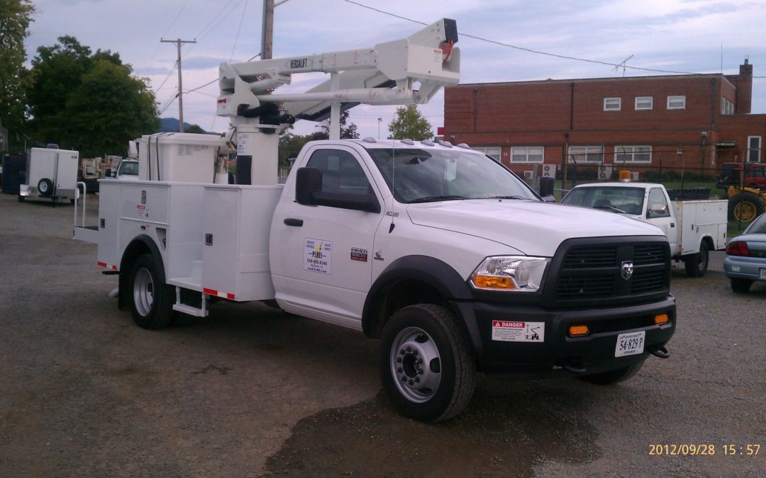 RQ580 (Versalift SST-40-EIH)